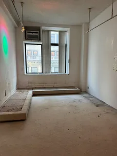 $450,000 | 372 5th Avenue, Unit 7E | Midtown South