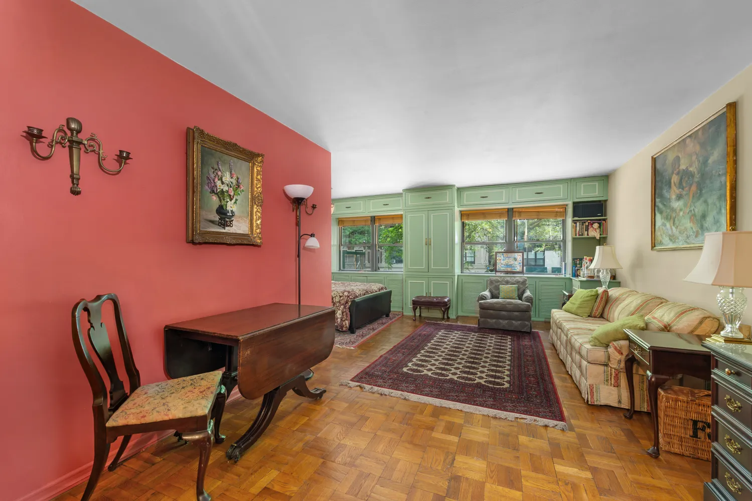 $349,000 | 411 East 57th Street, Unit 2F | Sutton Place