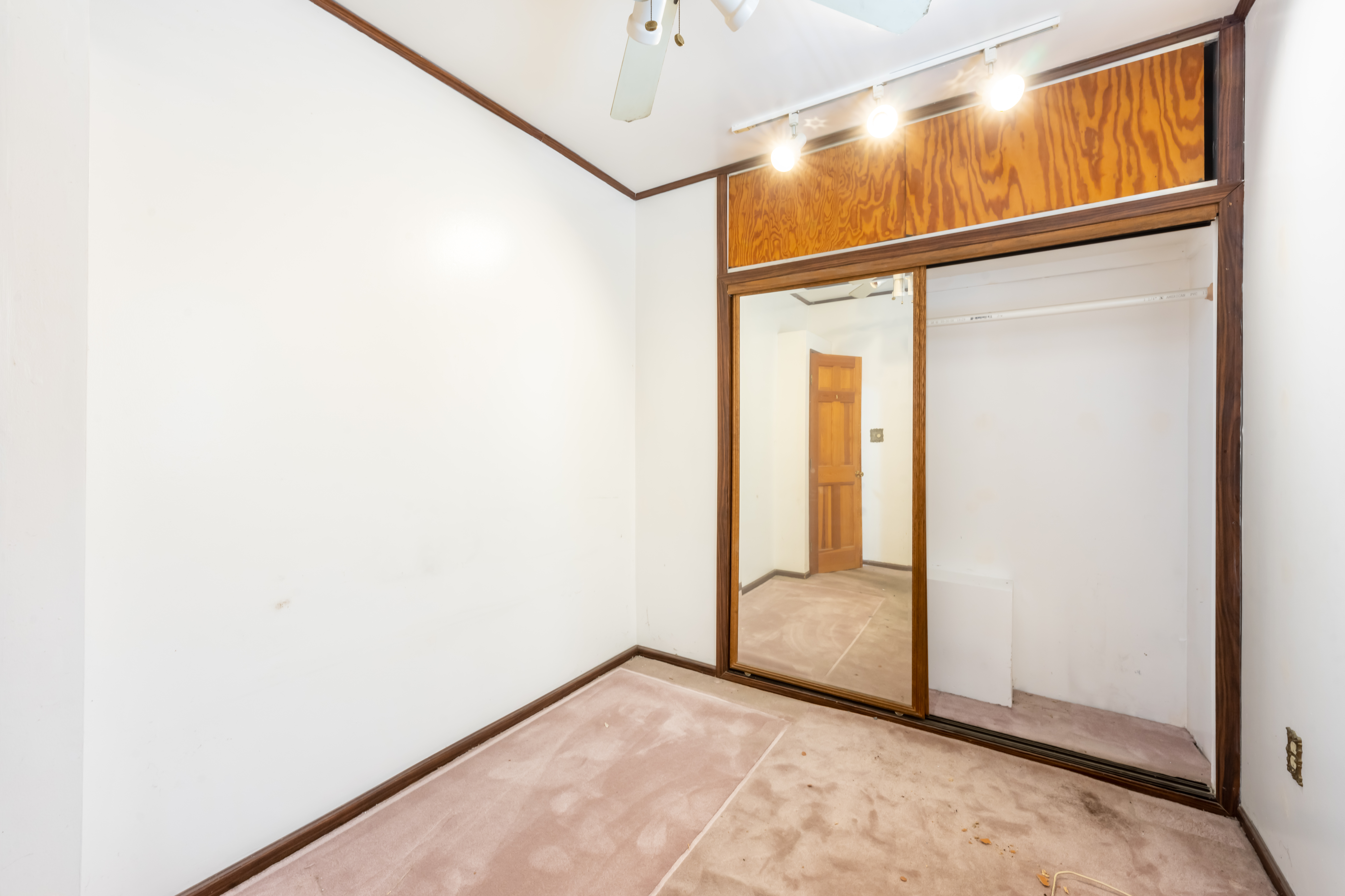 1085 Arnow Avenue Bronx, NY 10469 - Photo 11 of 16 a view of an empty room