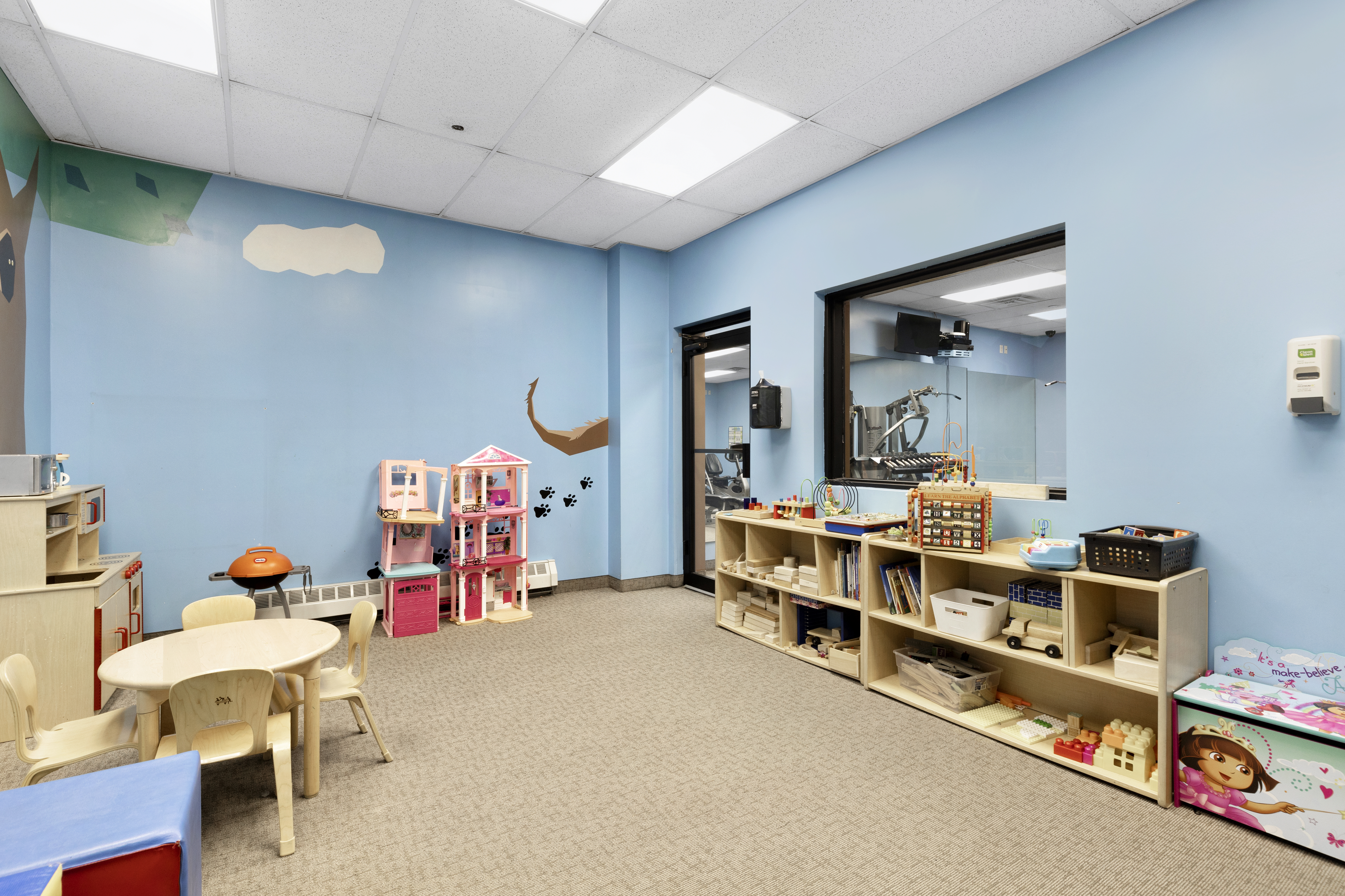 313 West 119th Street, Unit PHE Manhattan, NY 10027 - Photo 16 of 19 a view of a room with toys