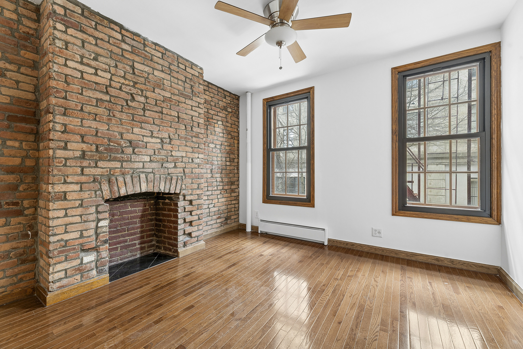 143 Perry Street, Unit 2 Manhattan, NY 10014 - Photo 4 of 7