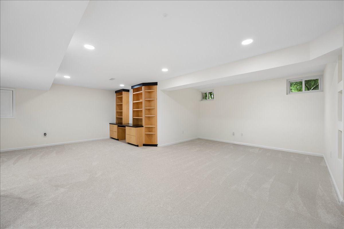 18710 Severn Road Gaithersburg, MD 20879 - Photo 69 of 96