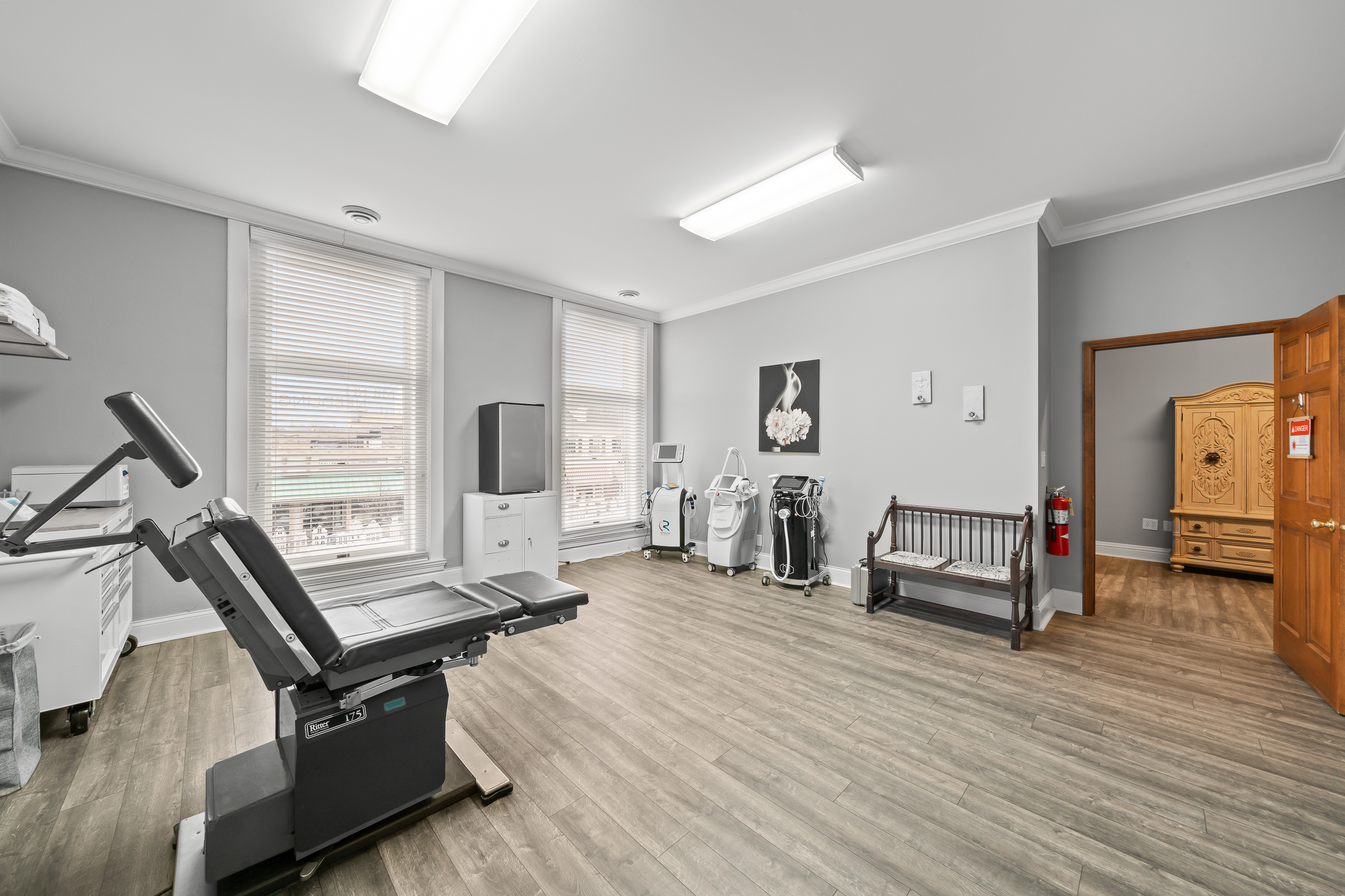 226 Broad Street, Unit 2 Lake Geneva, WI 53147 - Photo 12 of 24