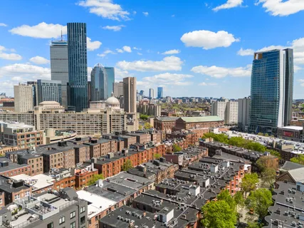 $975,000 | 103 Gainsborough Street, Unit 108, Boston, MA 02115