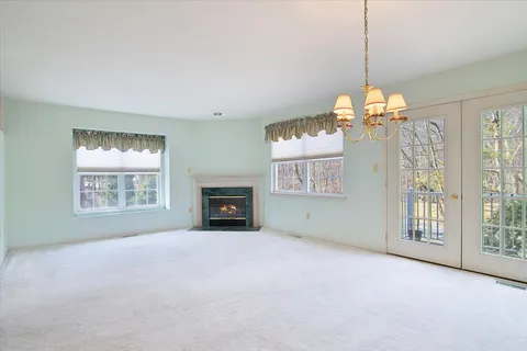 $470,000 | 60 Hickory Way, Mount Arlington, NJ 07856