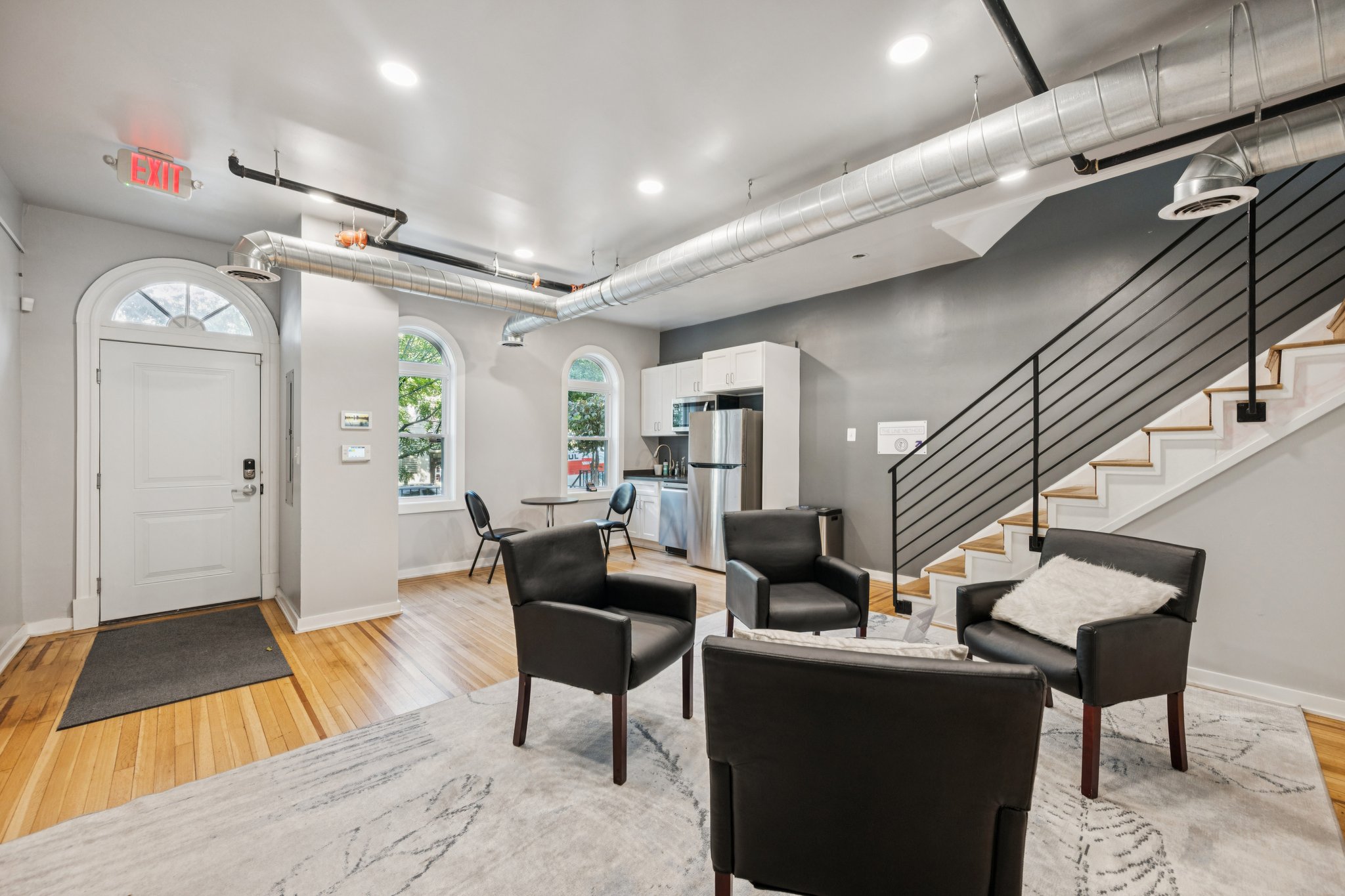 2708 Ontario Road Northwest Washington, DC 20009 - Photo 5 of 38