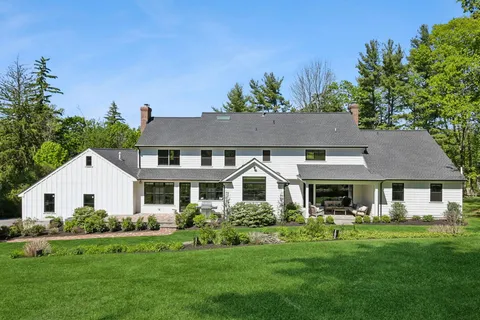 $2,300,000 | 210 Mendham Road, Bernardsville, NJ 07924