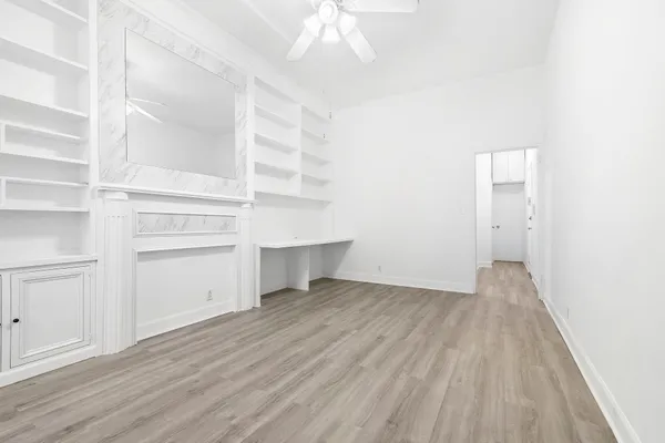 $3,200 | 350 West 56th Street, Unit 1A | Hell's Kitchen