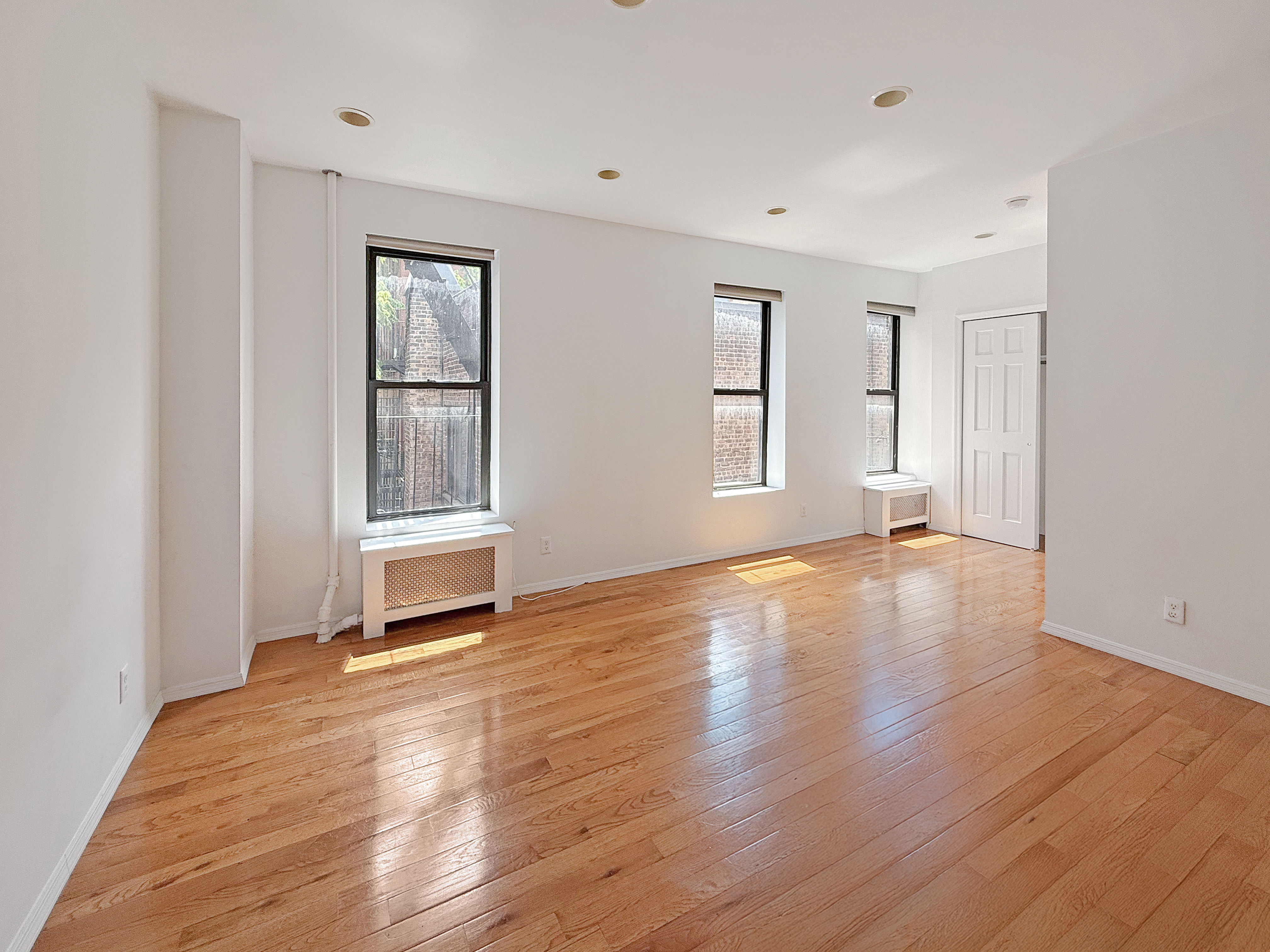 160 Prince Street, Unit 10 Manhattan, NY 10012 - Photo 3 of 6
