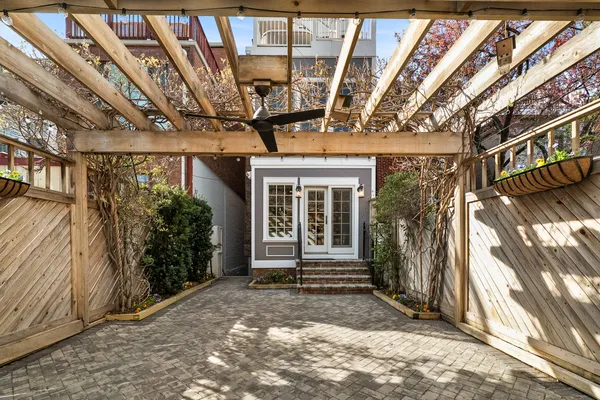 Contact Agent | 1515 T Street Northwest, Washington, DC 20009