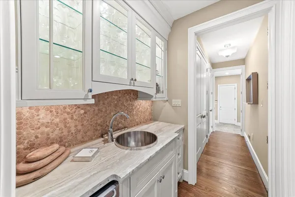 $2,000,000 | 108 Green Lane, Haverford, PA 19041
