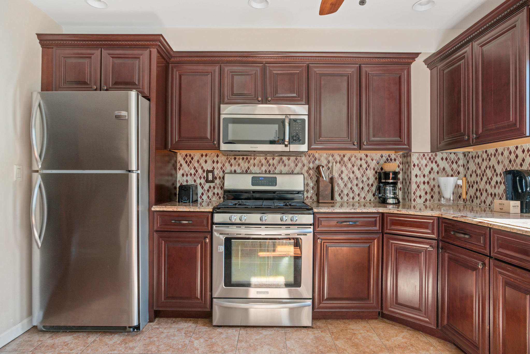 48 Devoe Street Brooklyn, NY 11211 - Photo 7 of 27