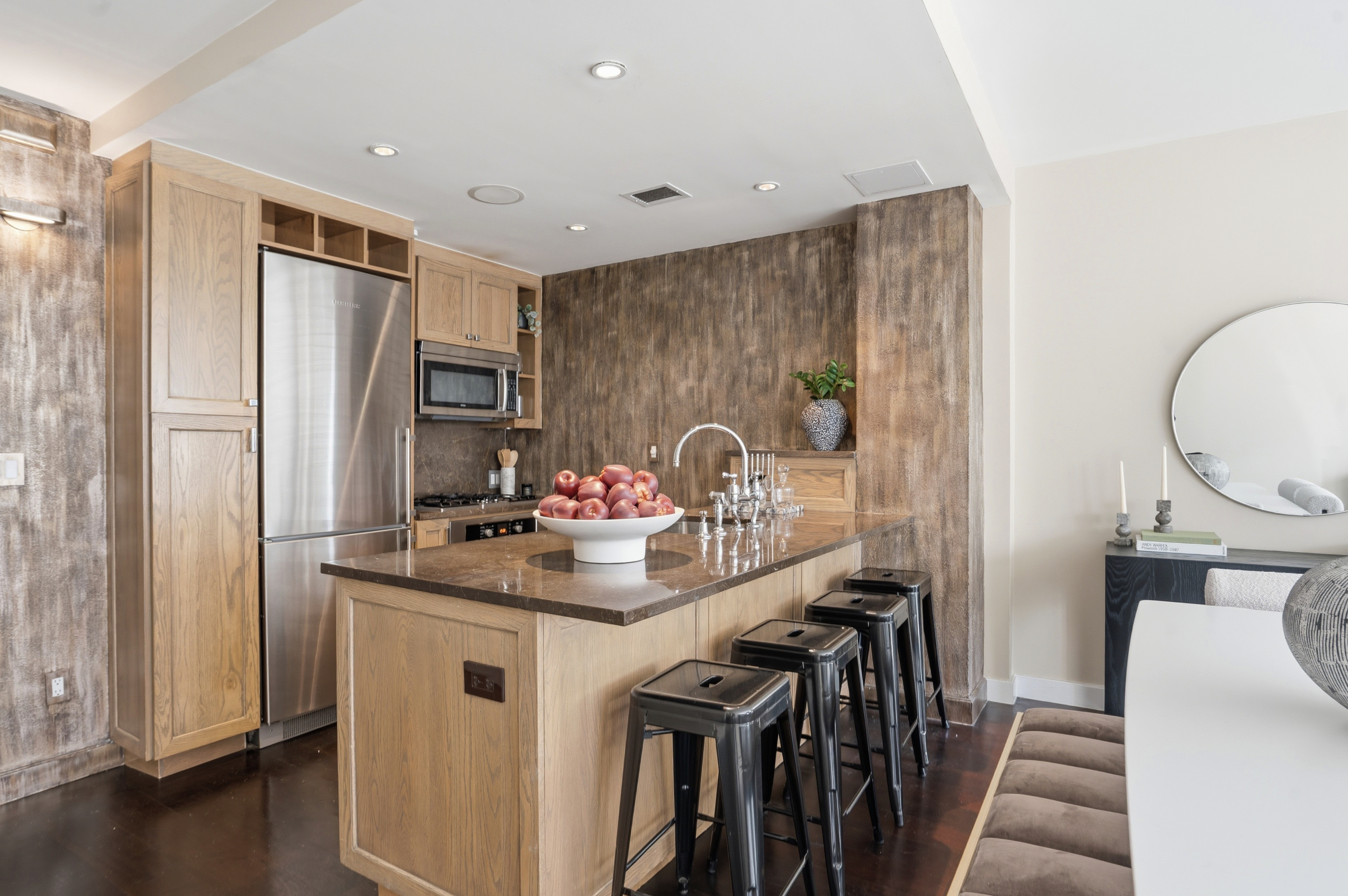 333 Rector Place, Unit 408 Manhattan, NY 10280 - Photo 2 of 16