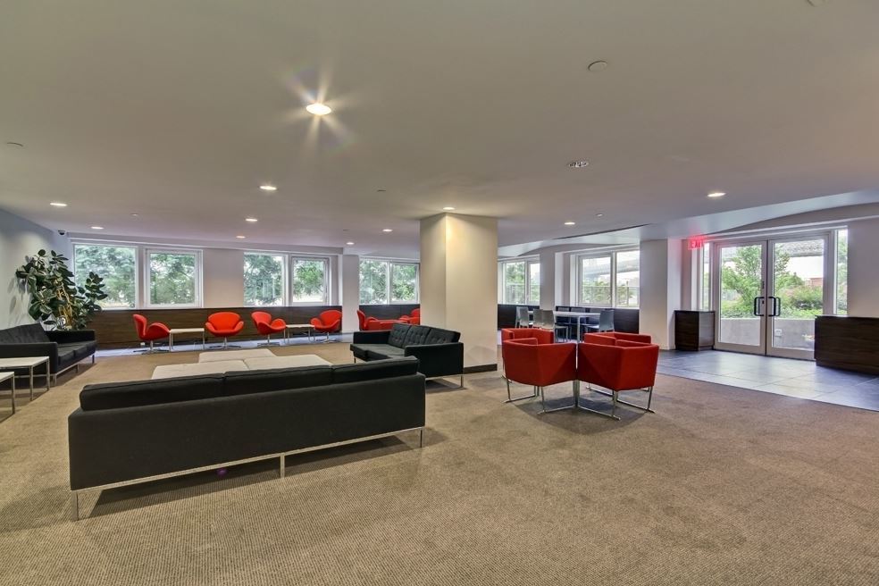 446 Kent Avenue, Unit PHB Brooklyn, NY 11249 - Photo 16 of 18