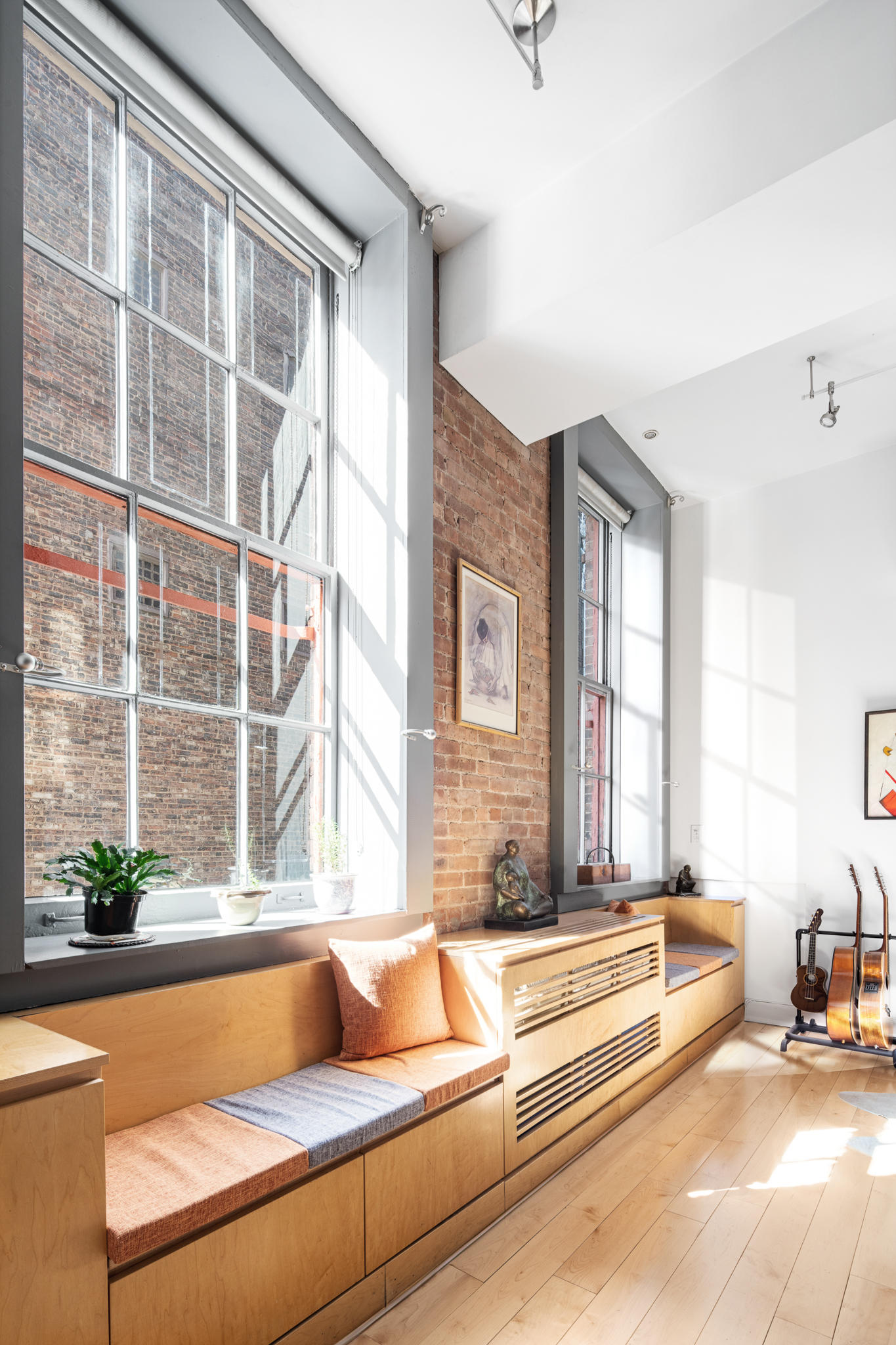 1 Bond Street, Unit 4D Manhattan, NY 10012 - Photo 2 of 15