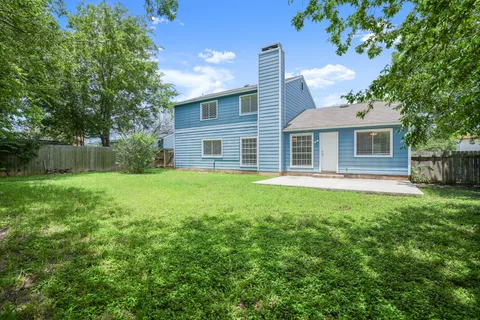 $475,000 | 11709 Sterlinghill Drive, Austin, TX 78758