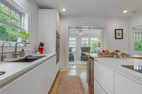 $1,645,000 | 5 Ardsley Road, Glen Ridge, NJ 07028