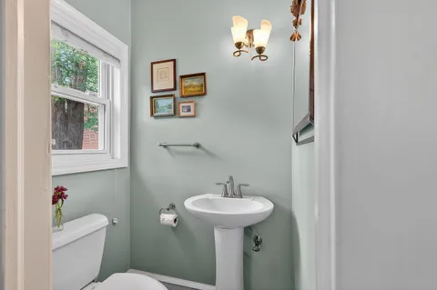 $619,900 | 724 South Mt Pleasant Road, Philadelphia, PA 19119