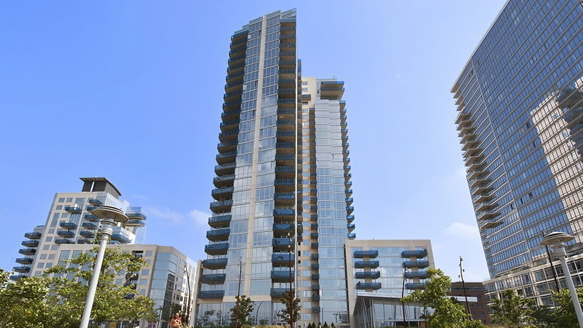 34 North 7th Street, Unit 6Y Brooklyn, NY 11249 - Photo 17 of 20 a front view of a building