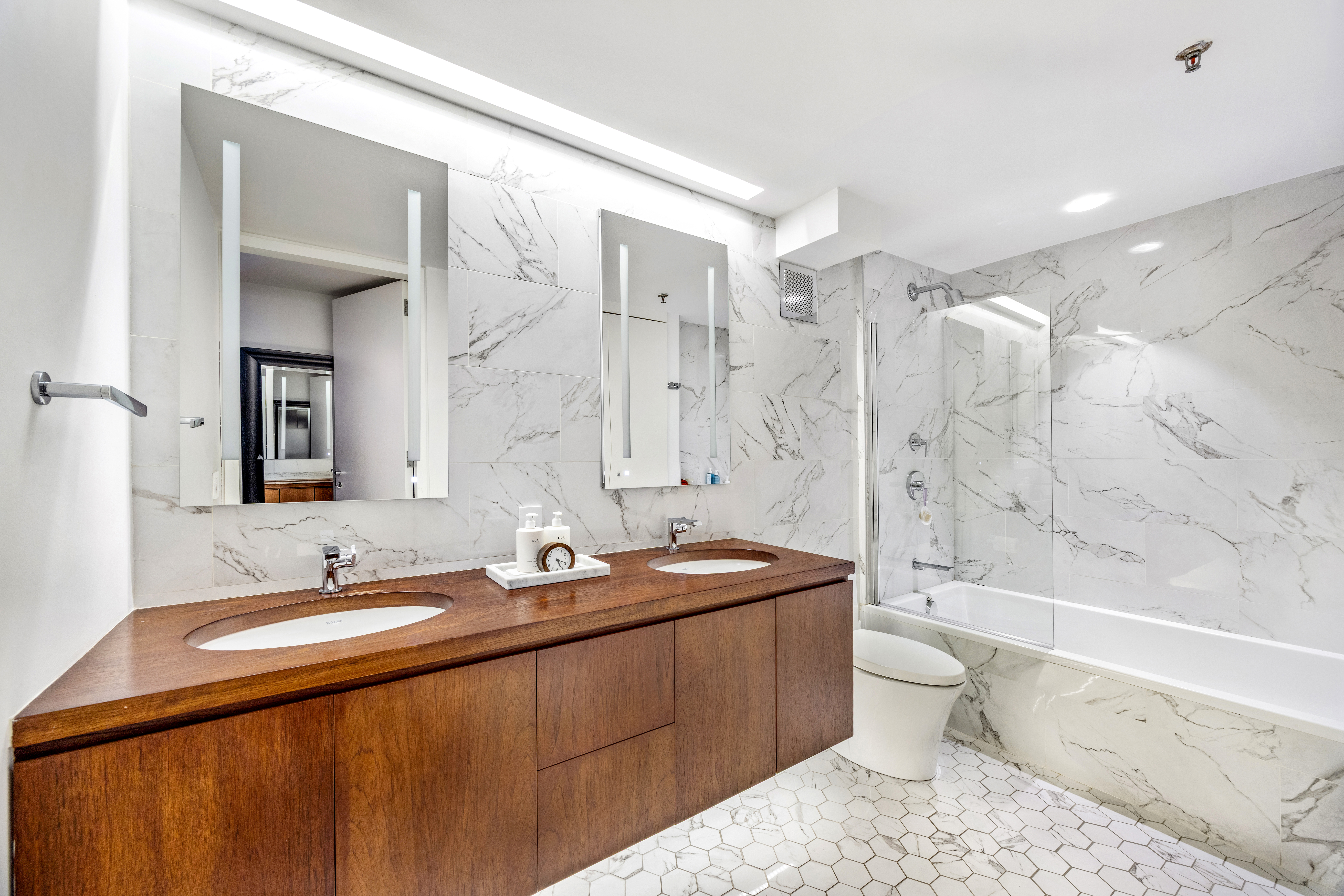 356 Broadway, Unit 4B Manhattan, NY 10013 - Photo 7 of 10