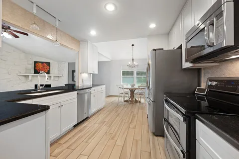 $1,195,000 | 1211 Falcon Ledge Drive, Austin, TX 78746