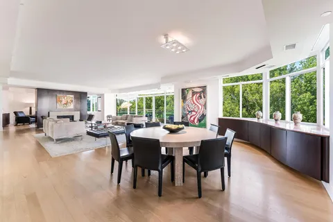 $5,200,000 | 5630 Wisconsin Avenue, Unit 805, Chevy Chase, MD 20815