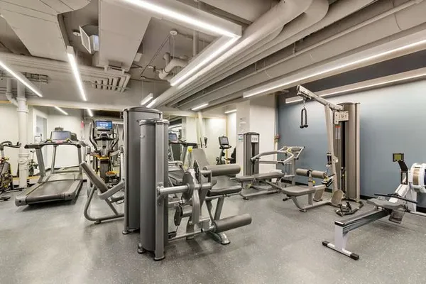 $950,000 | 140 West End Avenue, Unit 30M | Upper West Side