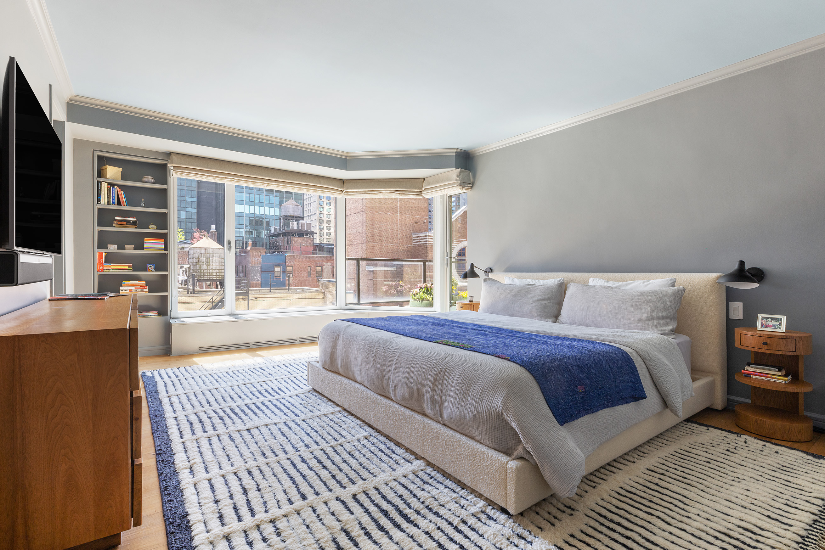 200 Central Park South, Unit 20J Manhattan, NY 10019 - Photo 5 of 15