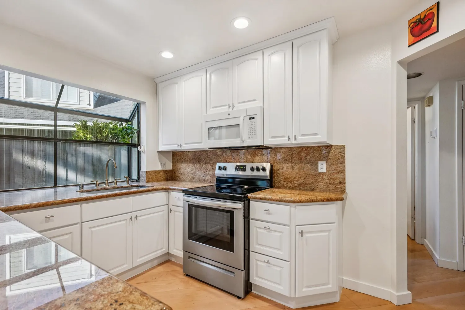 $1,499,000 | 5 Creekside Drive, San Rafael, CA 94903