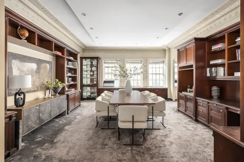 $4,950,000 | 45 East 66th Street, Unit 3W | Lenox Hill