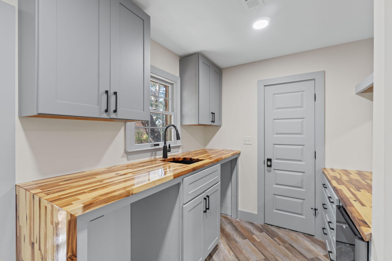 164 Grandview Avenue Valparaiso, FL 32580 - Photo 46 of 75