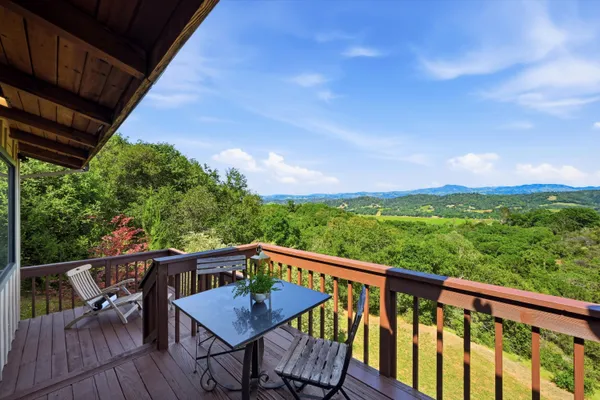 $2,495,000 | 6341 West Dry Creek Road, Healdsburg, CA 95448
