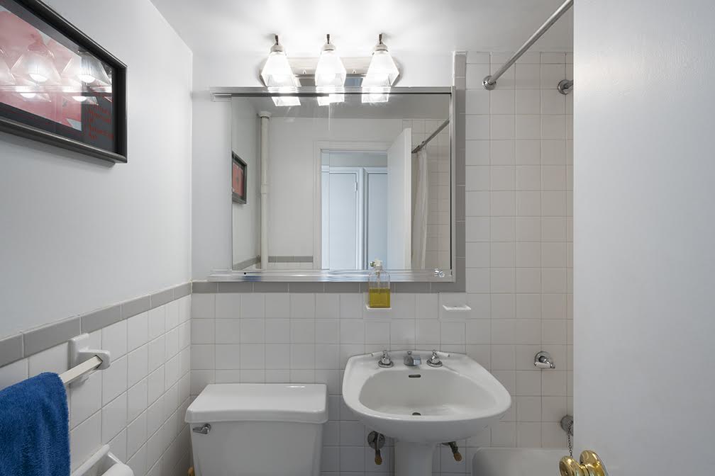 25 Tudor City Place, Unit 923 Manhattan, NY 10017 - Photo 6 of 8 Gallery Image 6