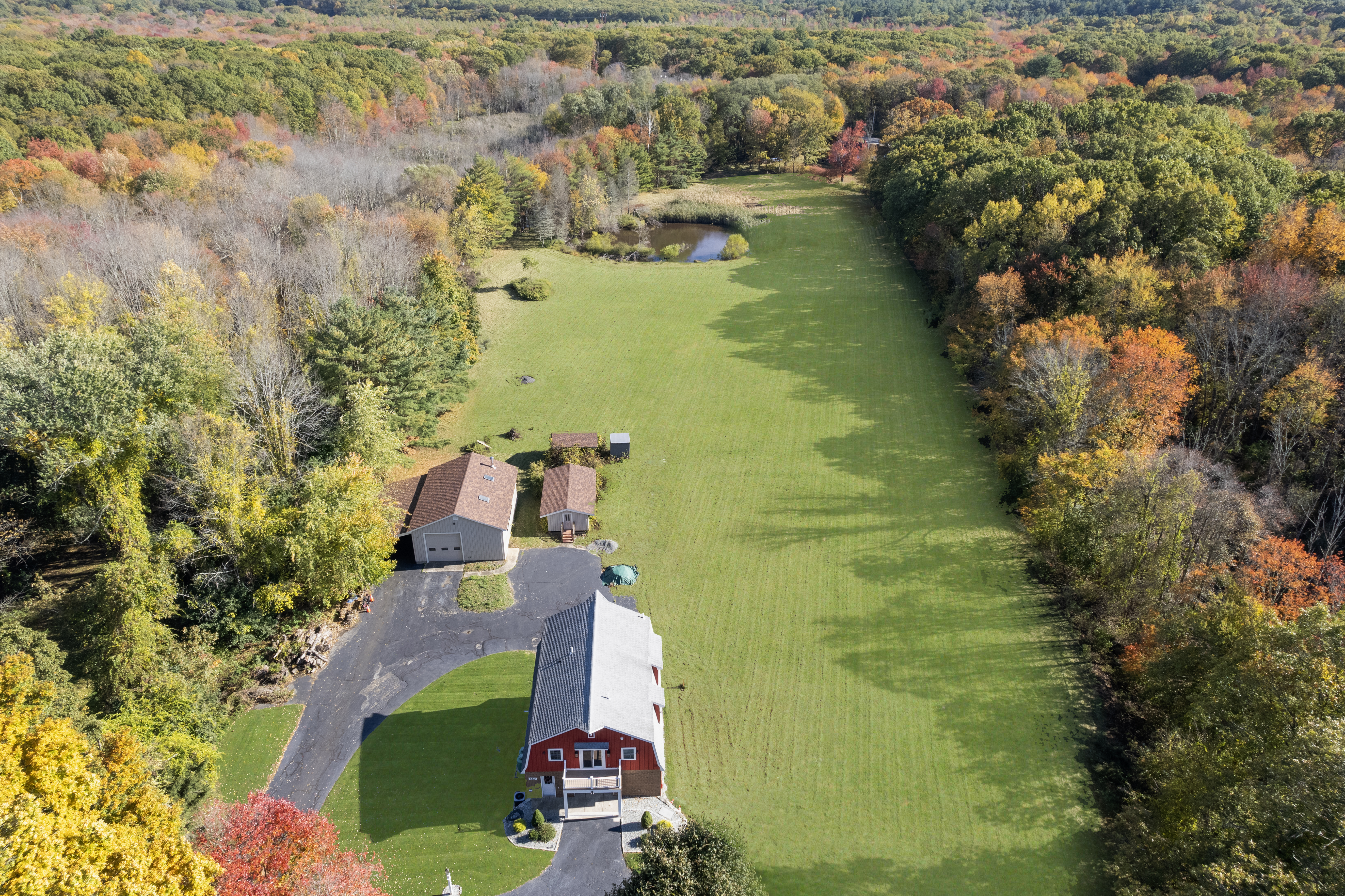 365 West Wrentham Road Cumberland, RI 02864 - Photo 9 of 67