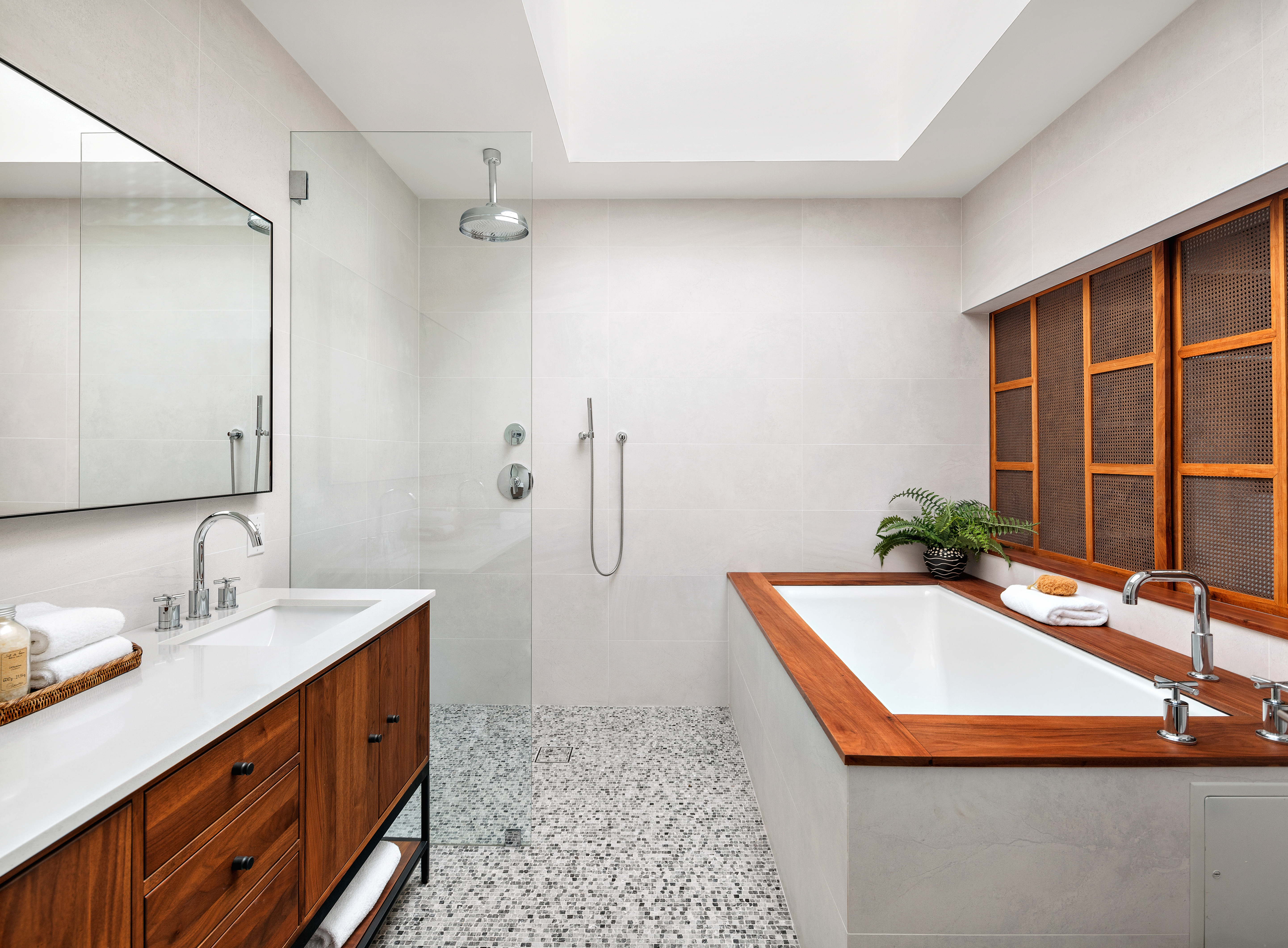 190 West Street, Unit 10 Brooklyn, NY 11222 - Photo 7 of 15