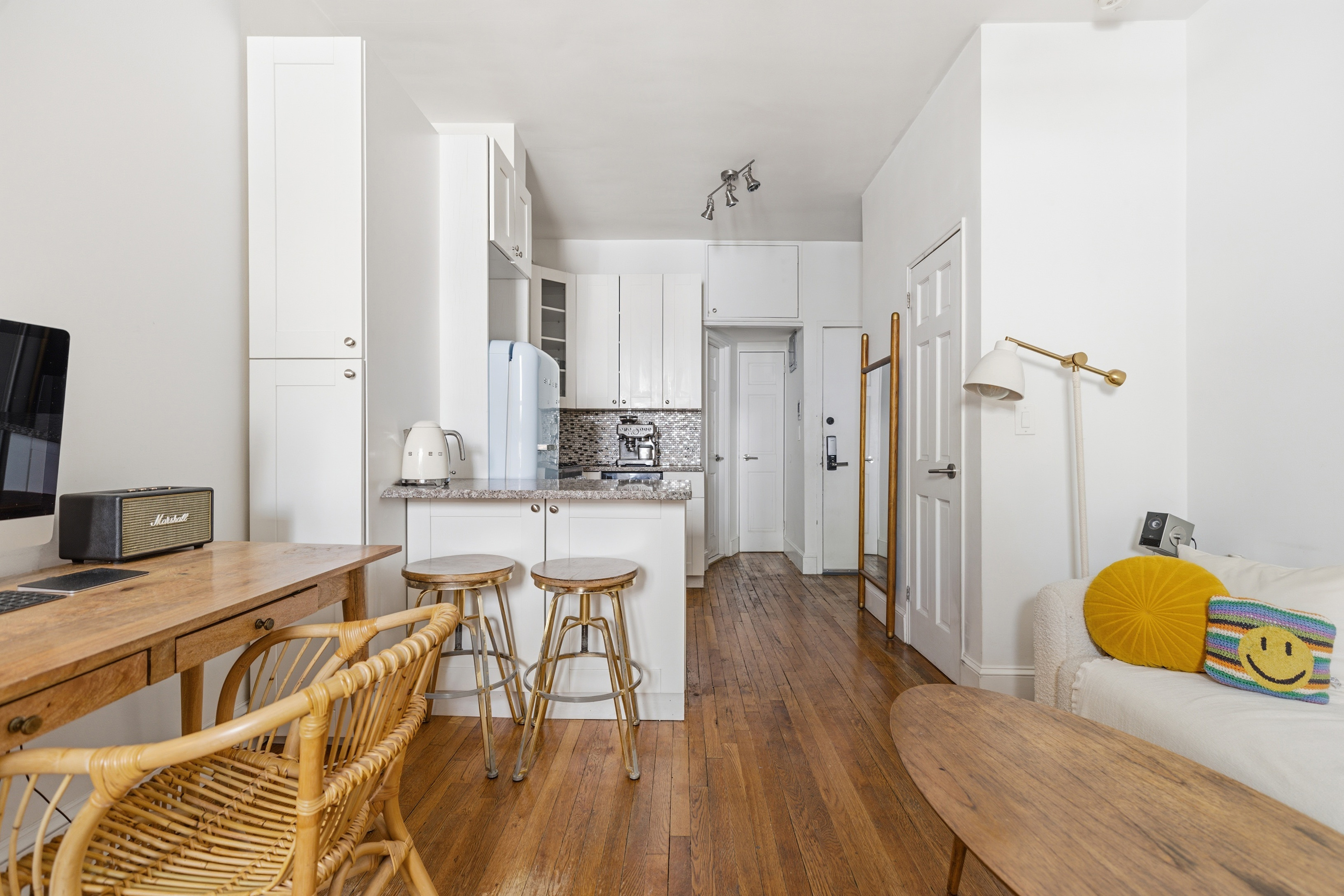417 East 78th Street, Unit 2C Manhattan, NY 10075 - Photo 3 of 9