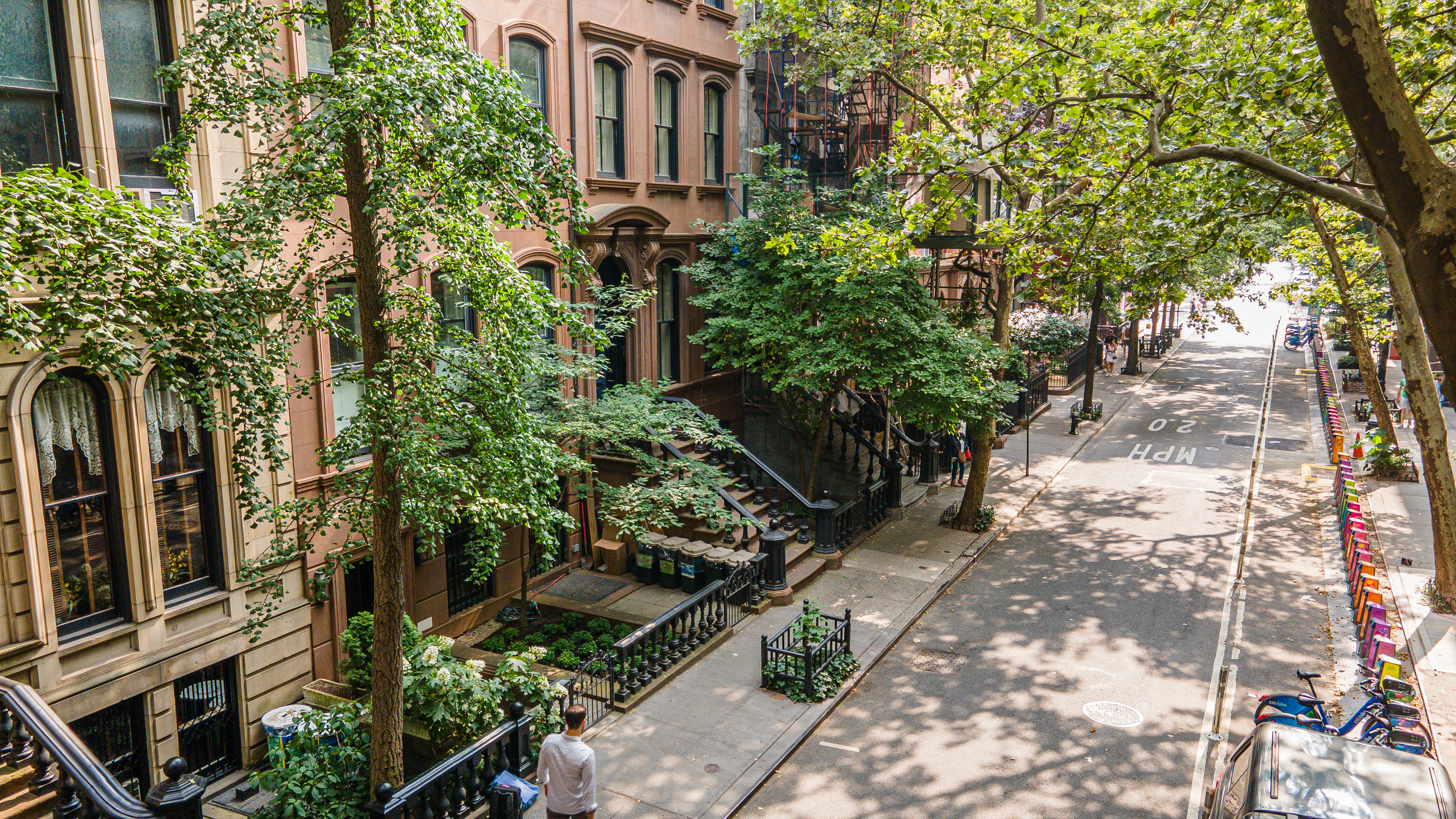 72 Perry Street, Unit GARDEN Manhattan, NY 10014 - Photo 14 of 15