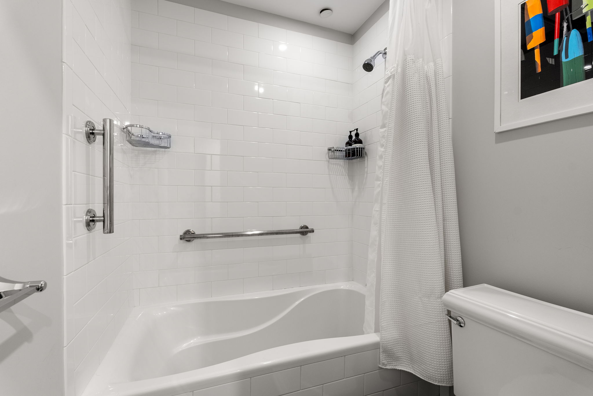 2 Clarendon Street, Unit 302 Boston, MA 02116 - Photo 14 of 22