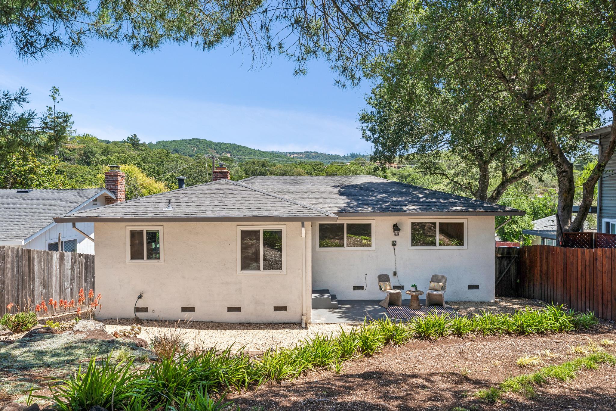 17584 Middlefield Road Sonoma, CA 95476 - Photo 21 of 23