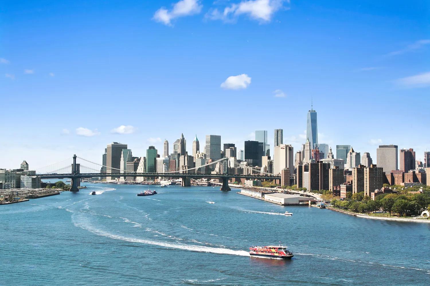 $7,500 | 440 Kent Avenue, Unit 17A | Williamsburg