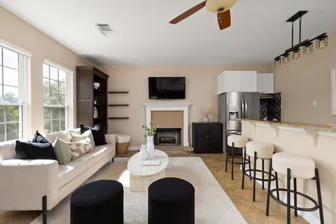 $2,950,000 | 2906 Padina Drive, Austin, TX 78733