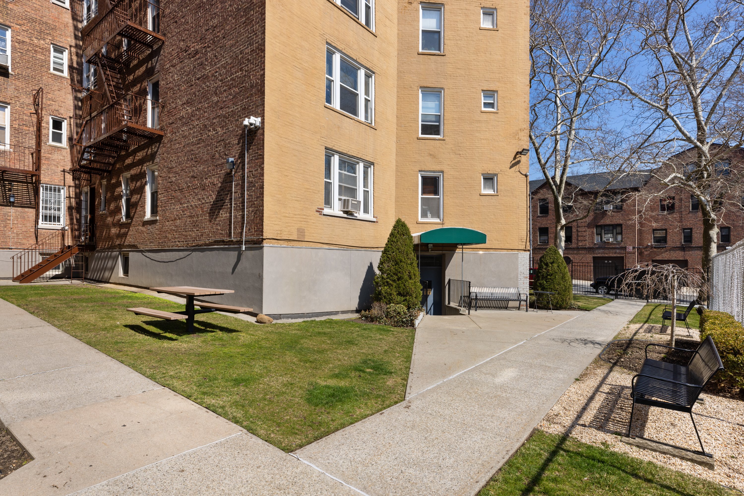 124-16 84th Road, Unit 5L Queens, NY 11415 - Photo 10 of 10 Gallery Image 10