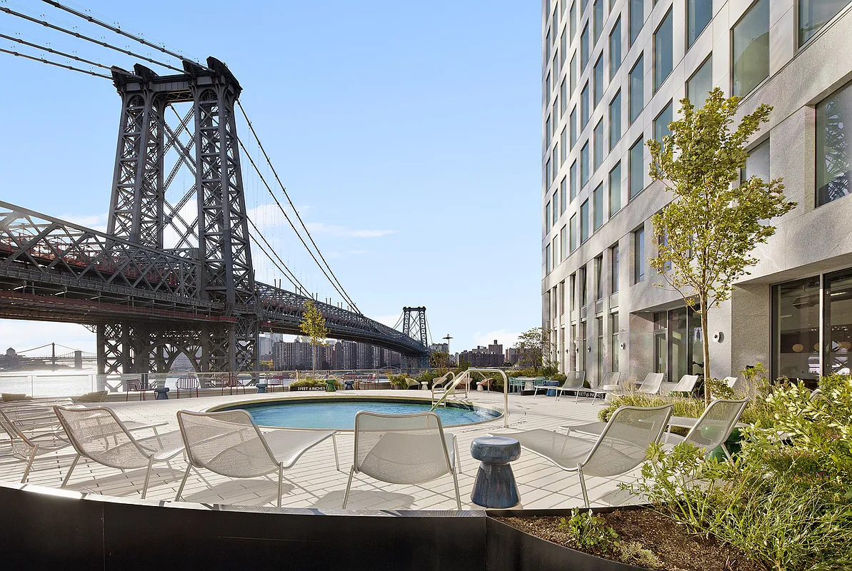 8 South 4th Street, Unit 15D Brooklyn, NY 11249 - Photo 18 of 29 a view of a large white building