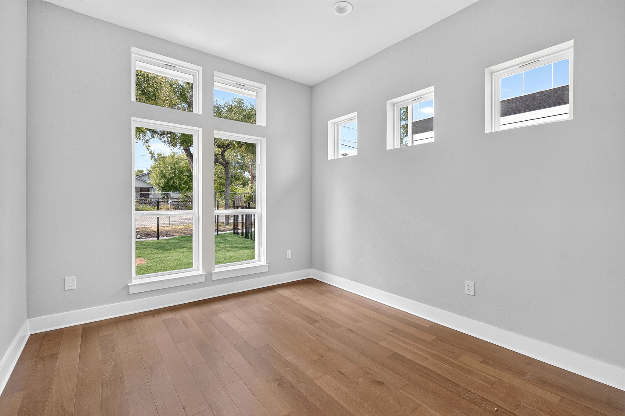 5001 Pecan Springs Road, Unit 29 Austin, TX 78723 - Photo 8 of 23 Gallery Image 8