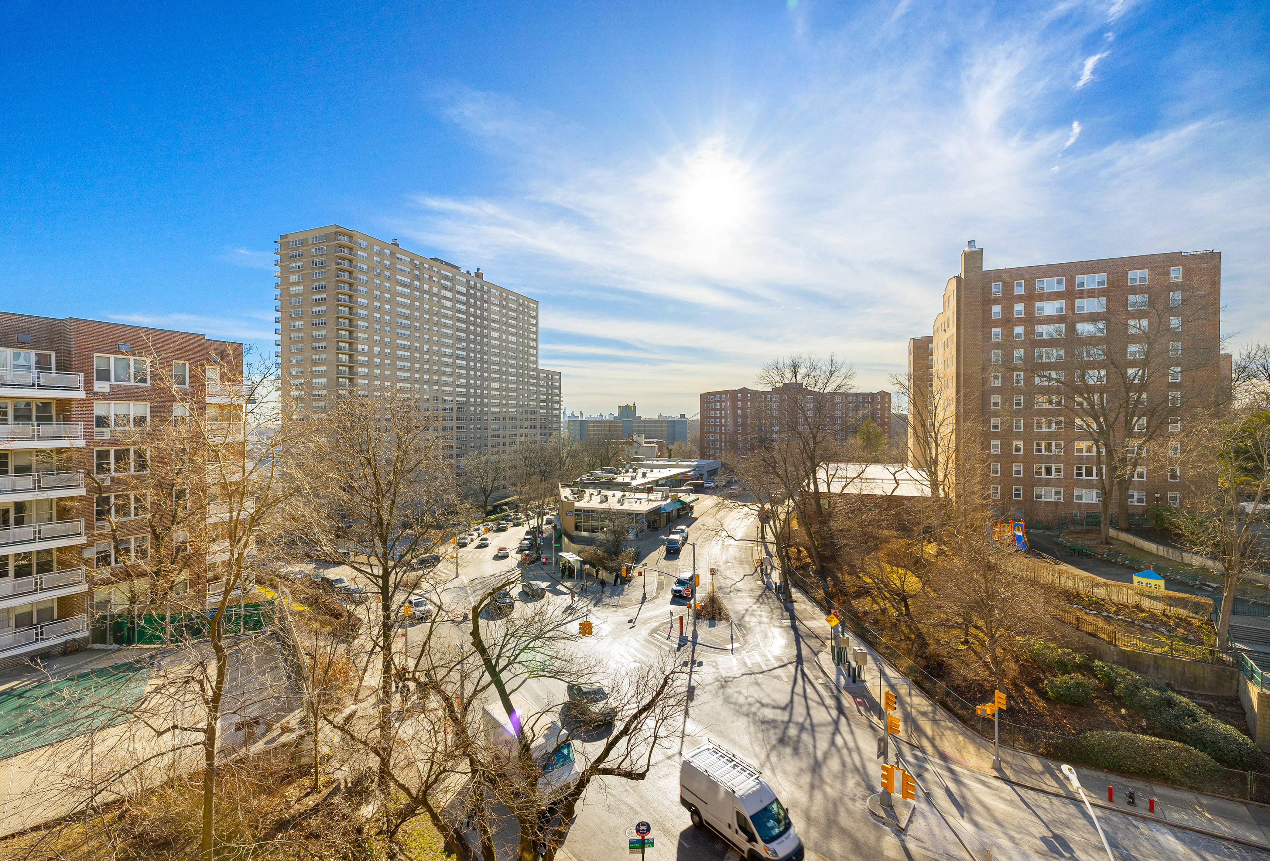609 Kappock Street, Unit 53 Bronx, NY 10463 - Photo 8 of 21 a view of city