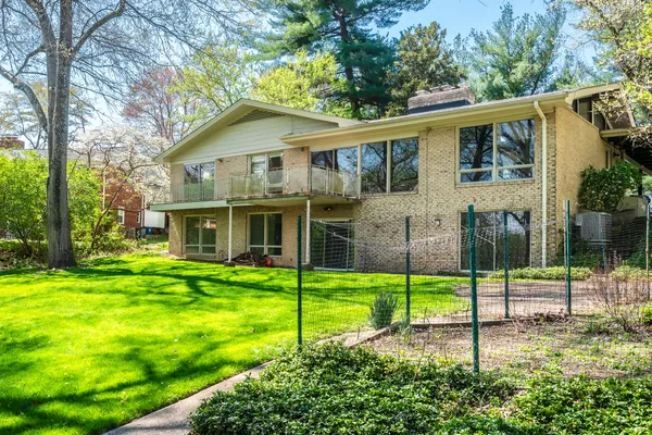 $1,485,000 | 9115 Levelle Drive, Chevy Chase, MD 20815