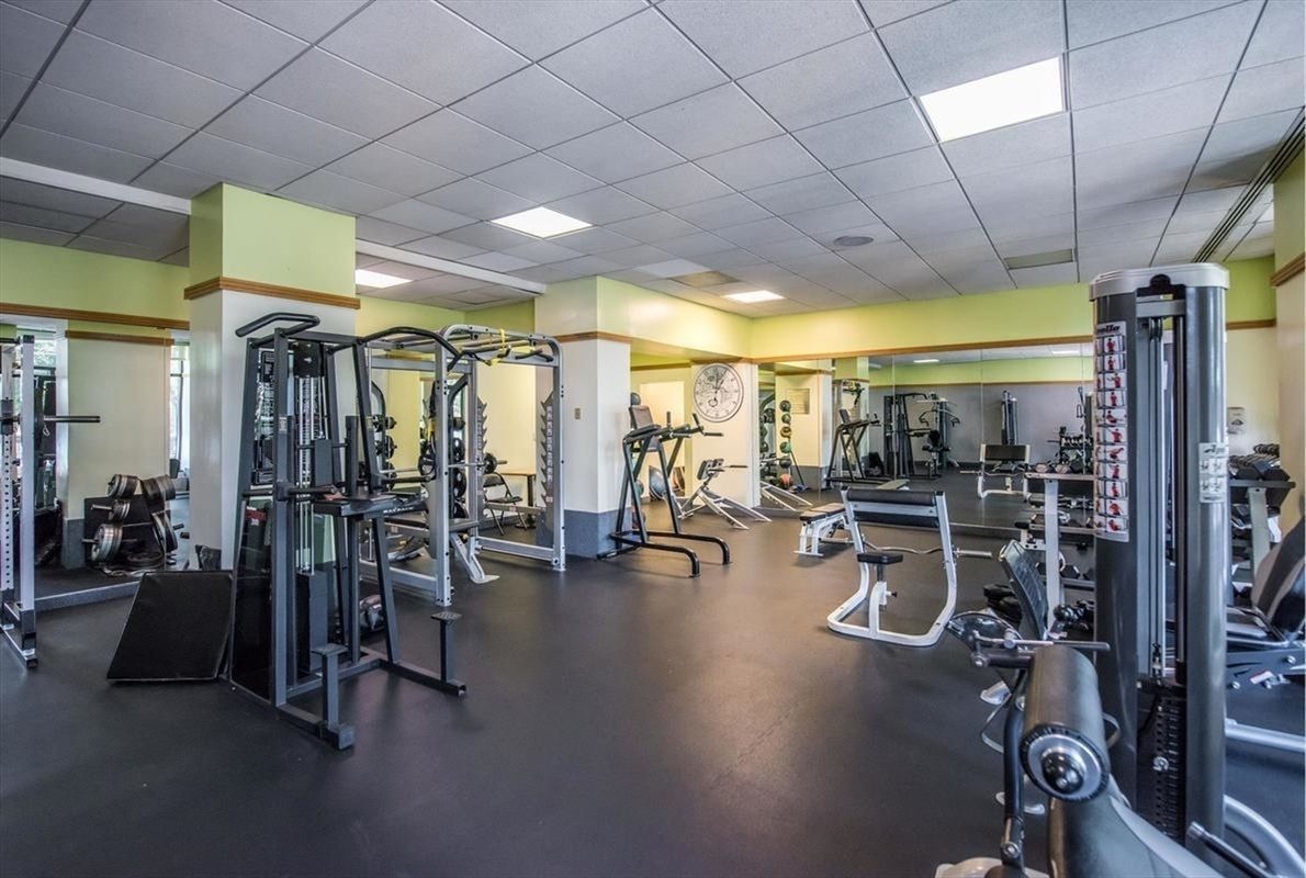 380 Rector Place, Unit 10A Manhattan, NY 10280 - Photo 9 of 10