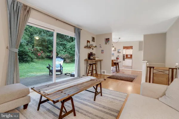 $4,175 | 8805 Menard Court, Alexandria, VA 22309