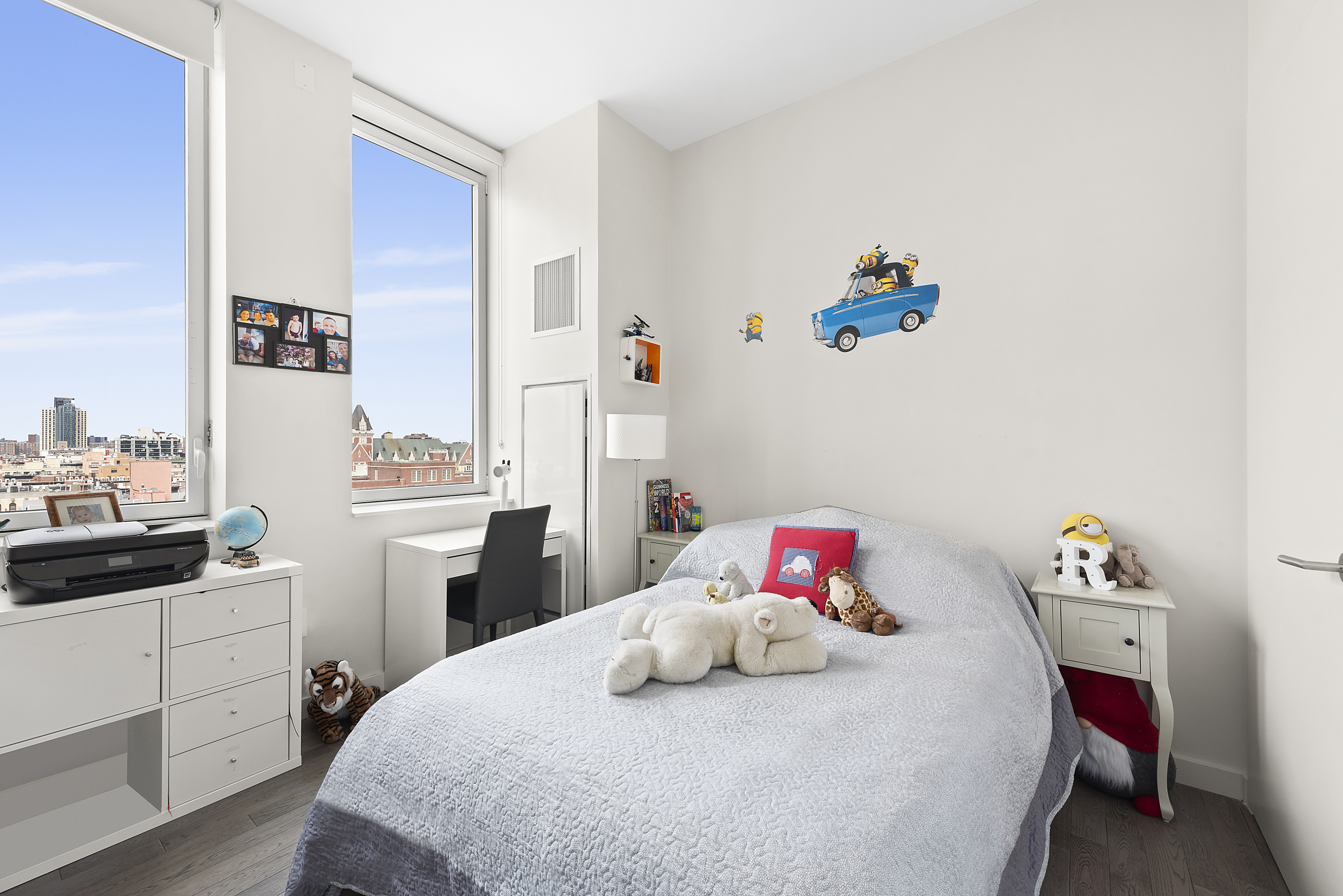 285 West 110th Street, Unit 9B Manhattan, NY 10026 - Photo 12 of 20 a bedroom with a bed and a window