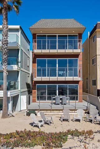 Surfside Avenue Surfside, CA 90743 - Photo 5 of 12